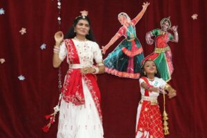 MOTHER & DAUGHTER DANCE COMPETITION