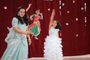 MOTHER & DAUGHTER DANCE COMPETITION