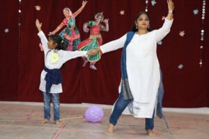 MOTHER & DAUGHTER DANCE COMPETITION