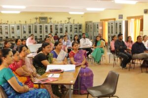 ONE DAY ORIENTATION FOR ENGLISH TEACHERS BY BLACK SWAN